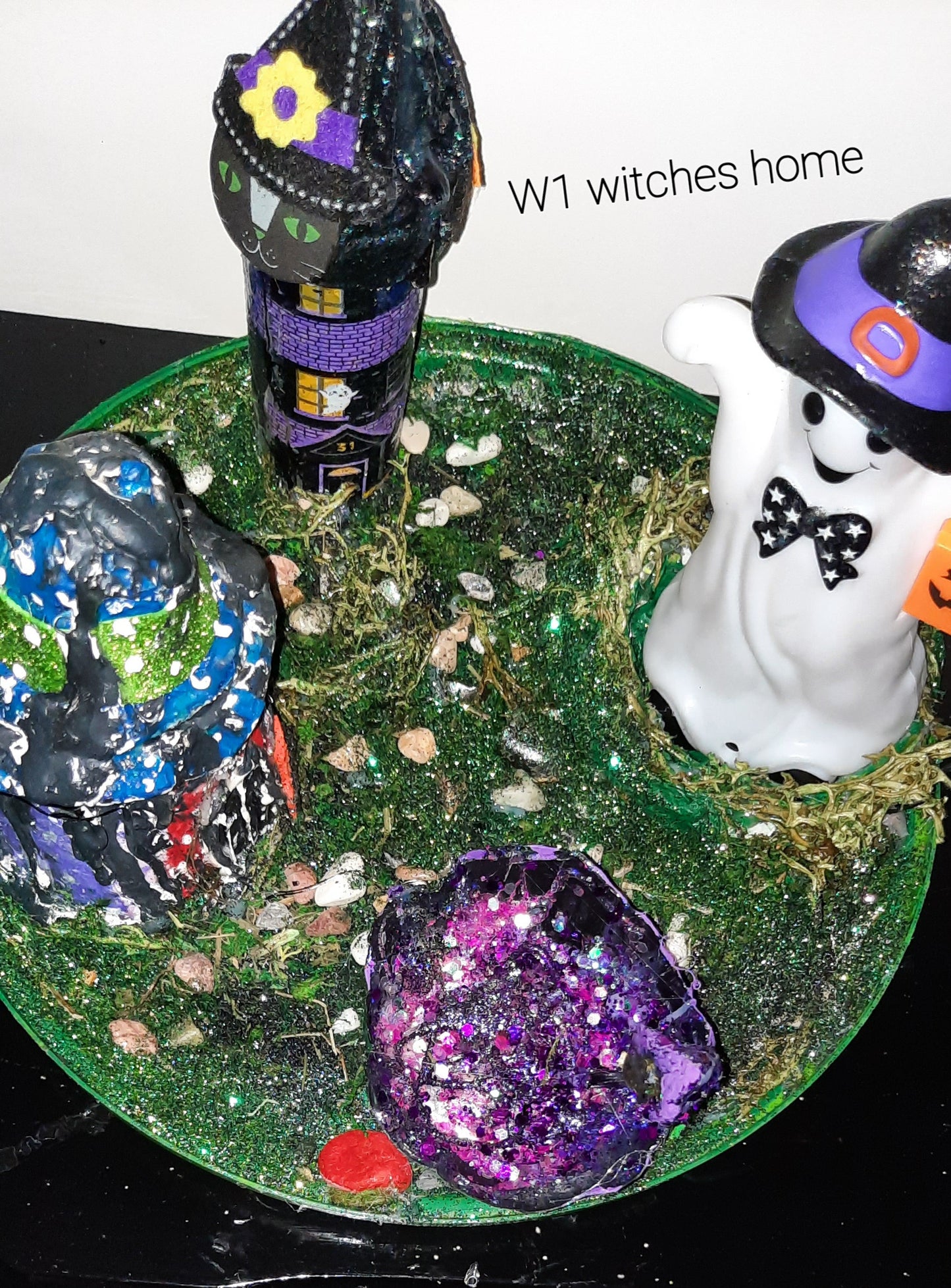Scary bottles & centerpiece Collection