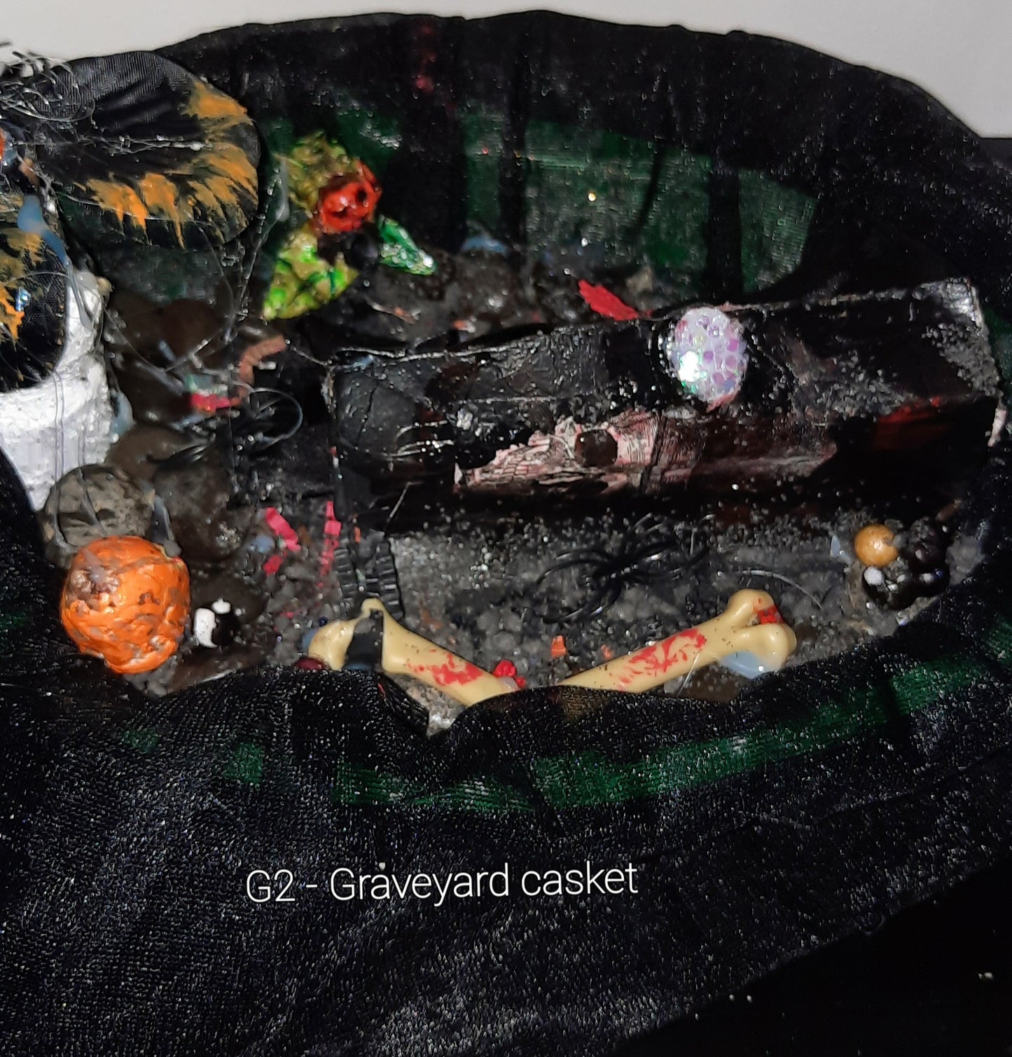 Scary bottles & centerpiece Collection