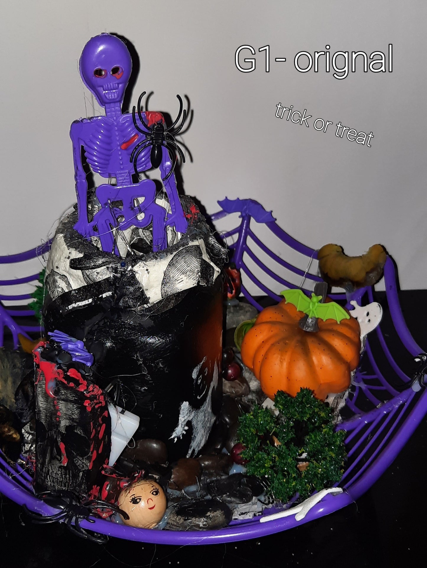 Scary bottles & centerpiece Collection