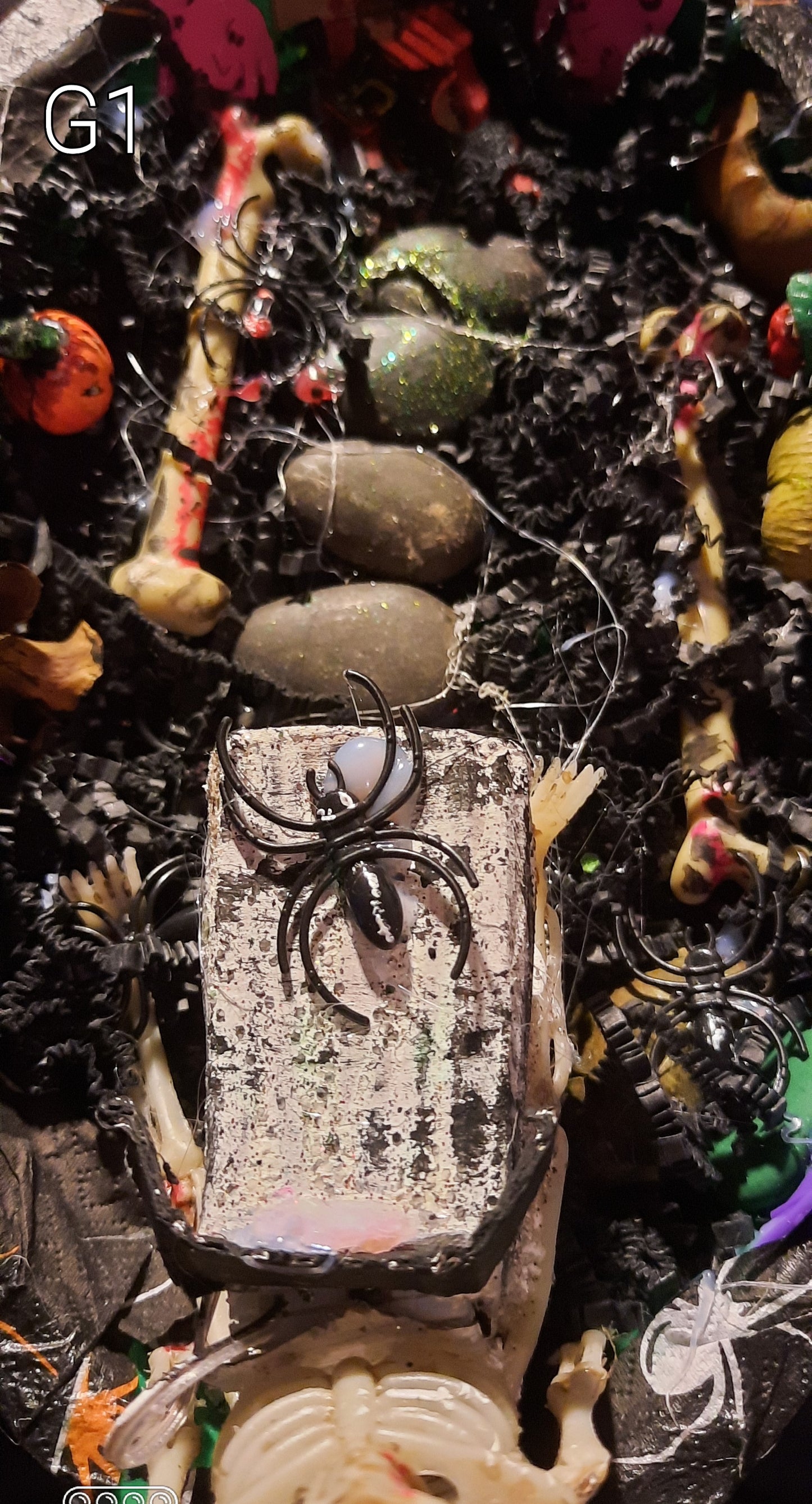 Scary bottles & centerpiece Collection
