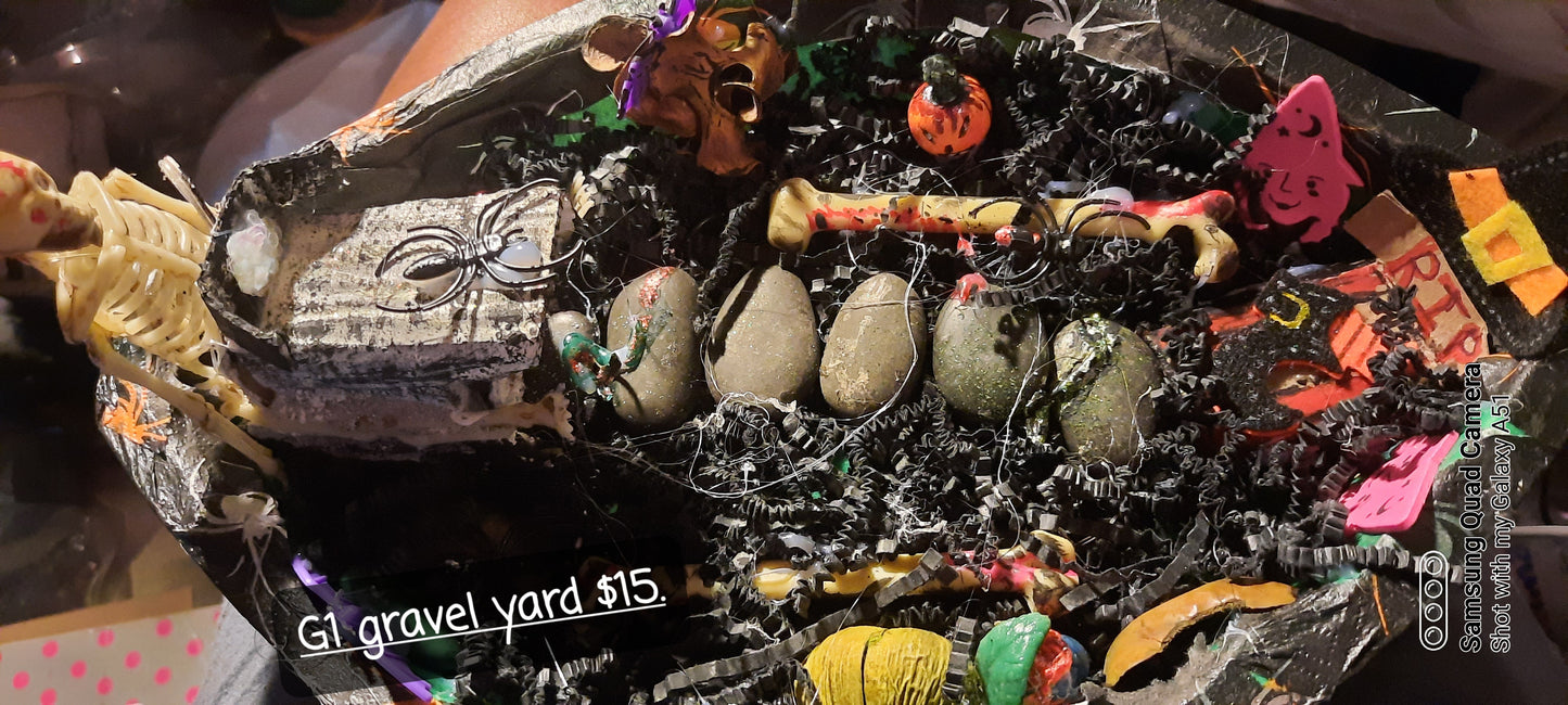 Scary bottles & centerpiece Collection