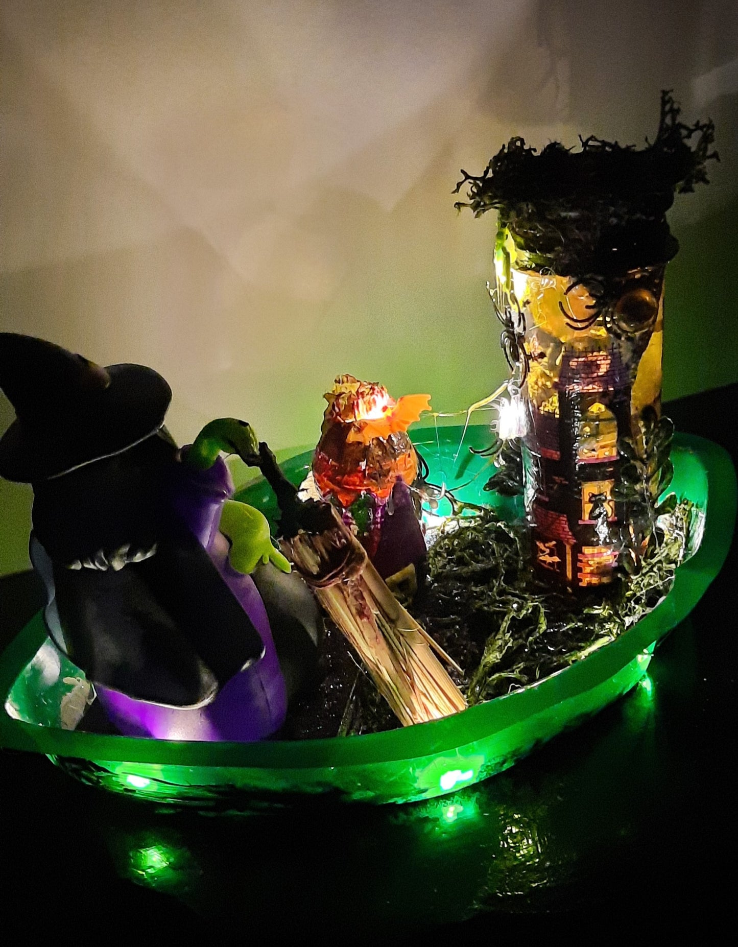 Scary bottles & centerpiece Collection