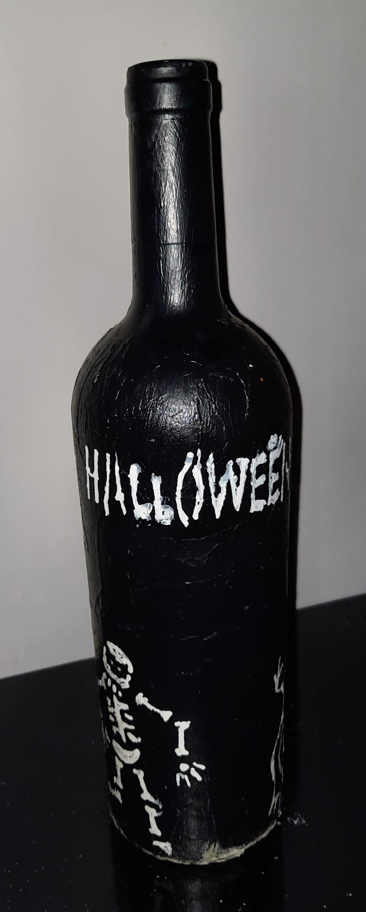 Scary bottles & centerpiece Collection