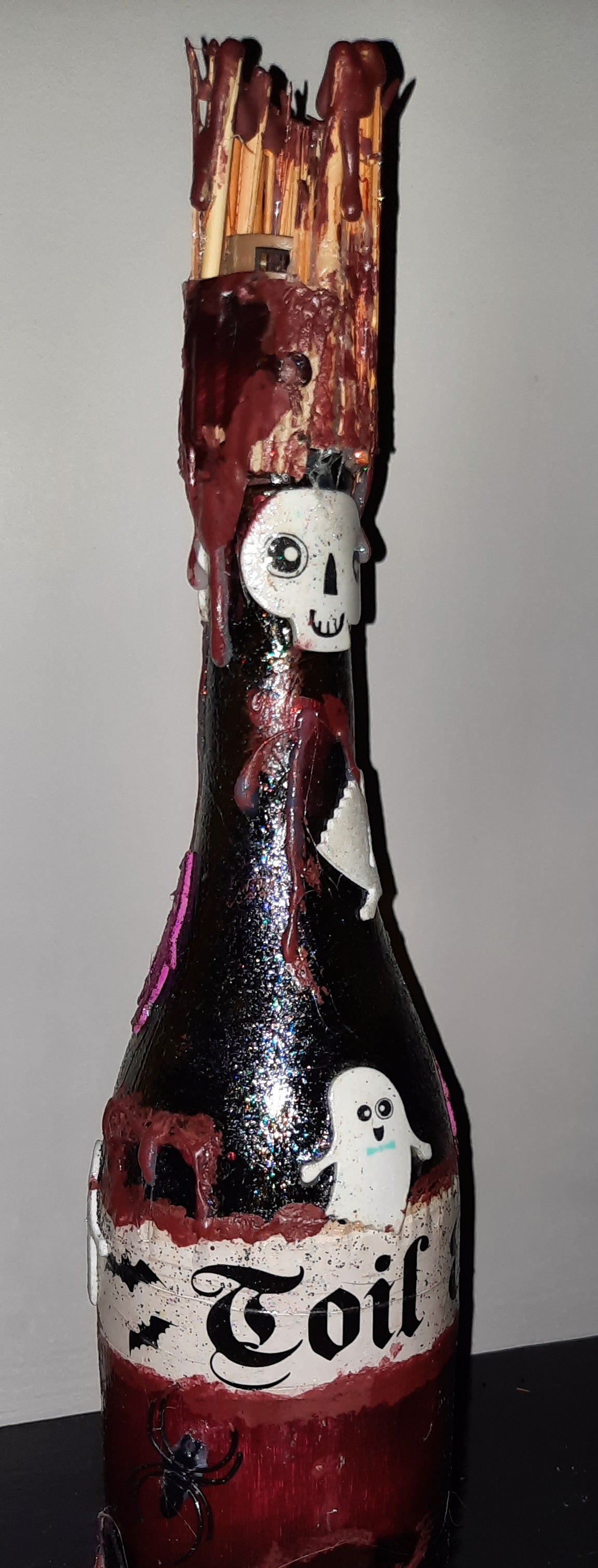 Scary bottles & centerpiece Collection
