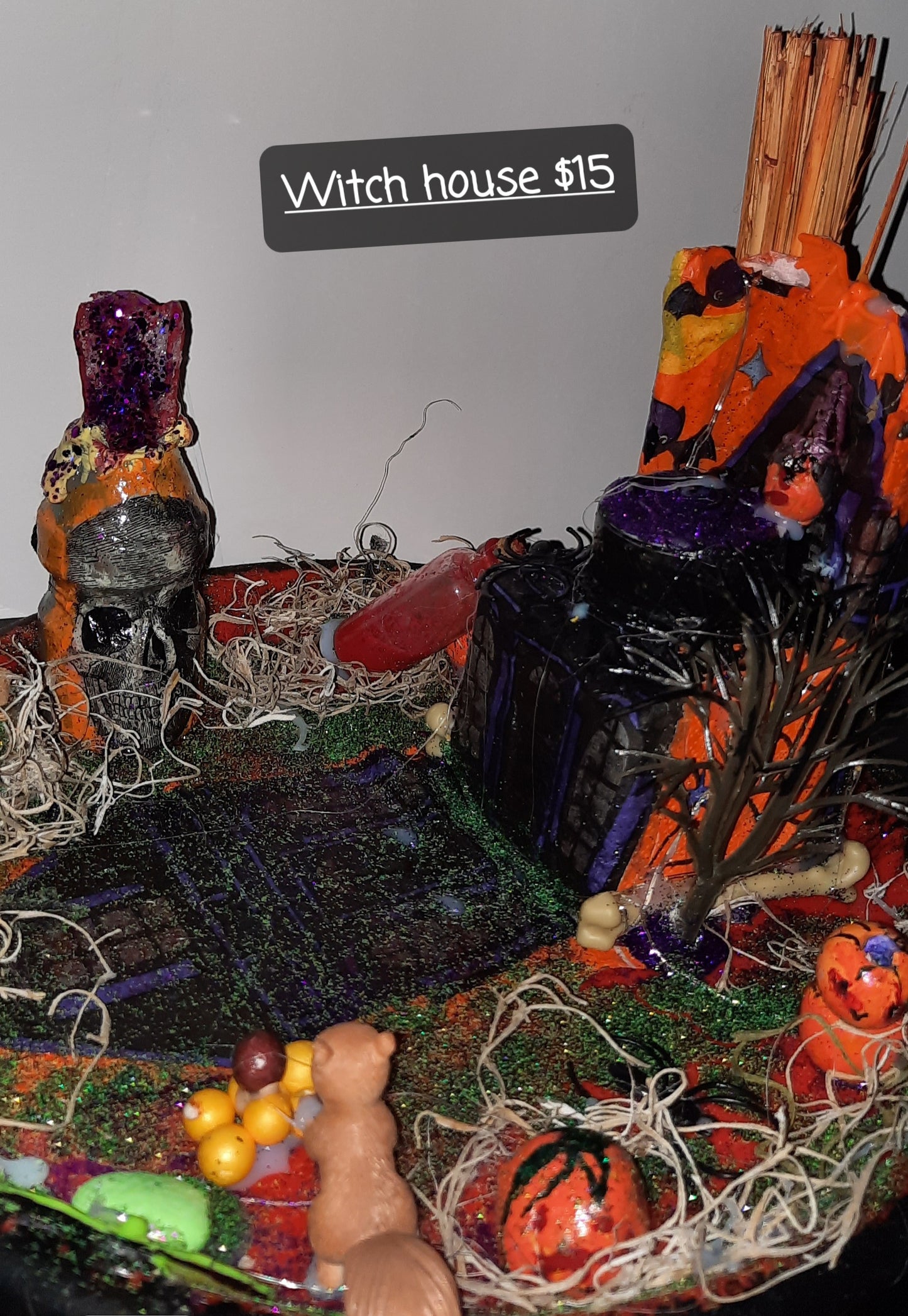 Scary bottles & centerpiece Collection